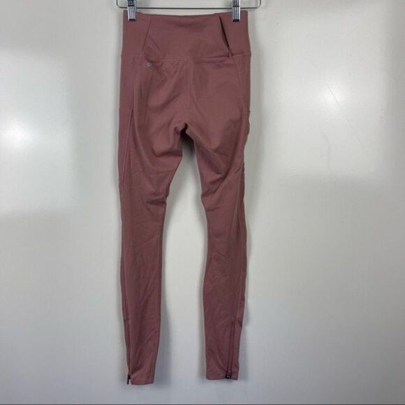 Fabletics Trinity High-Waisted Utility Leggings Zipper Pockets Pink Women's XS - Picture 4 of 13